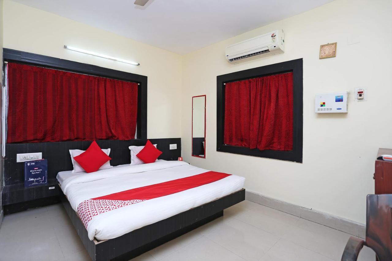 Oyo 5719 Hotel Jannat Palace Бхубанешвар Екстериор снимка