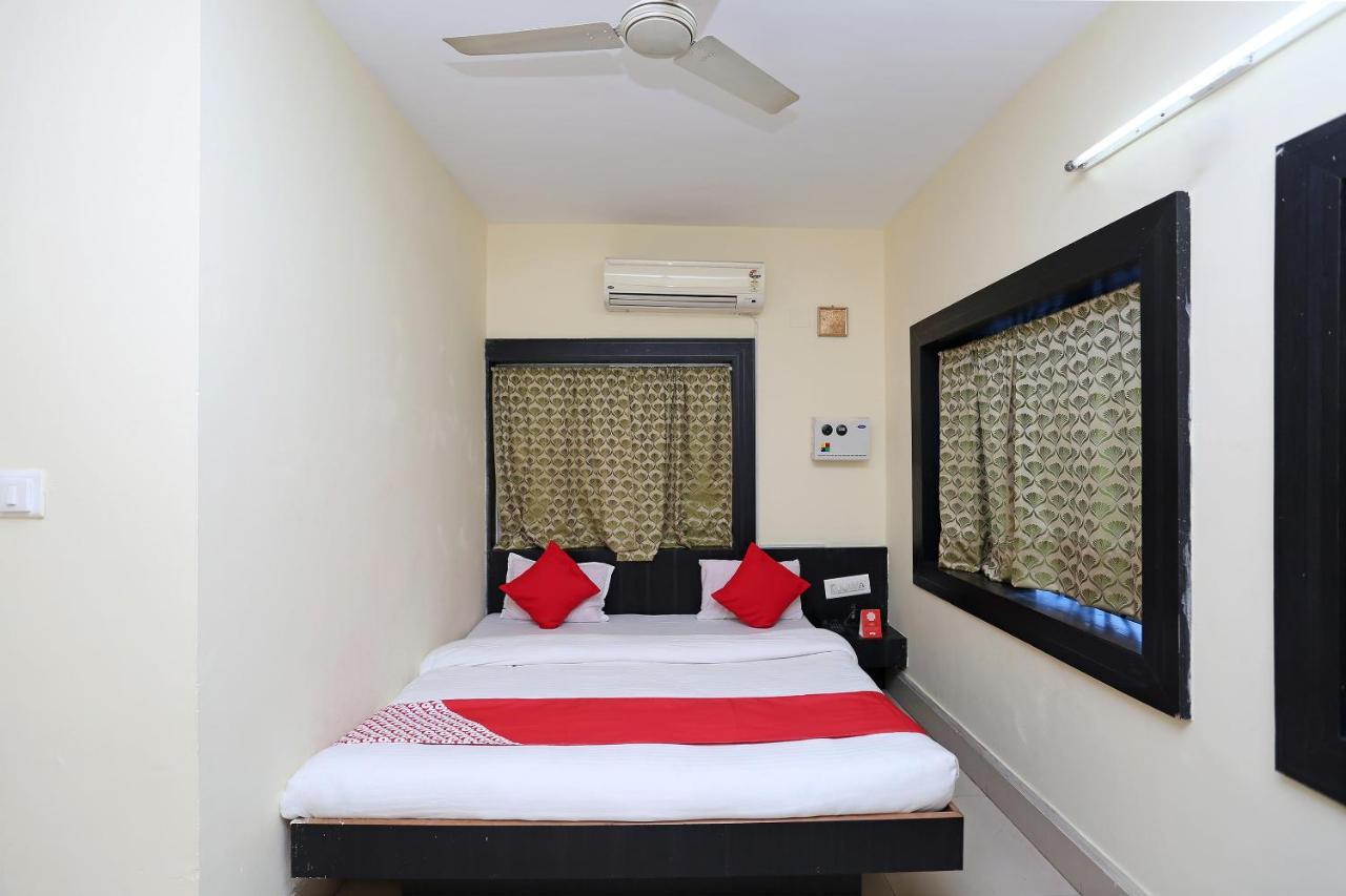Oyo 5719 Hotel Jannat Palace Бхубанешвар Екстериор снимка