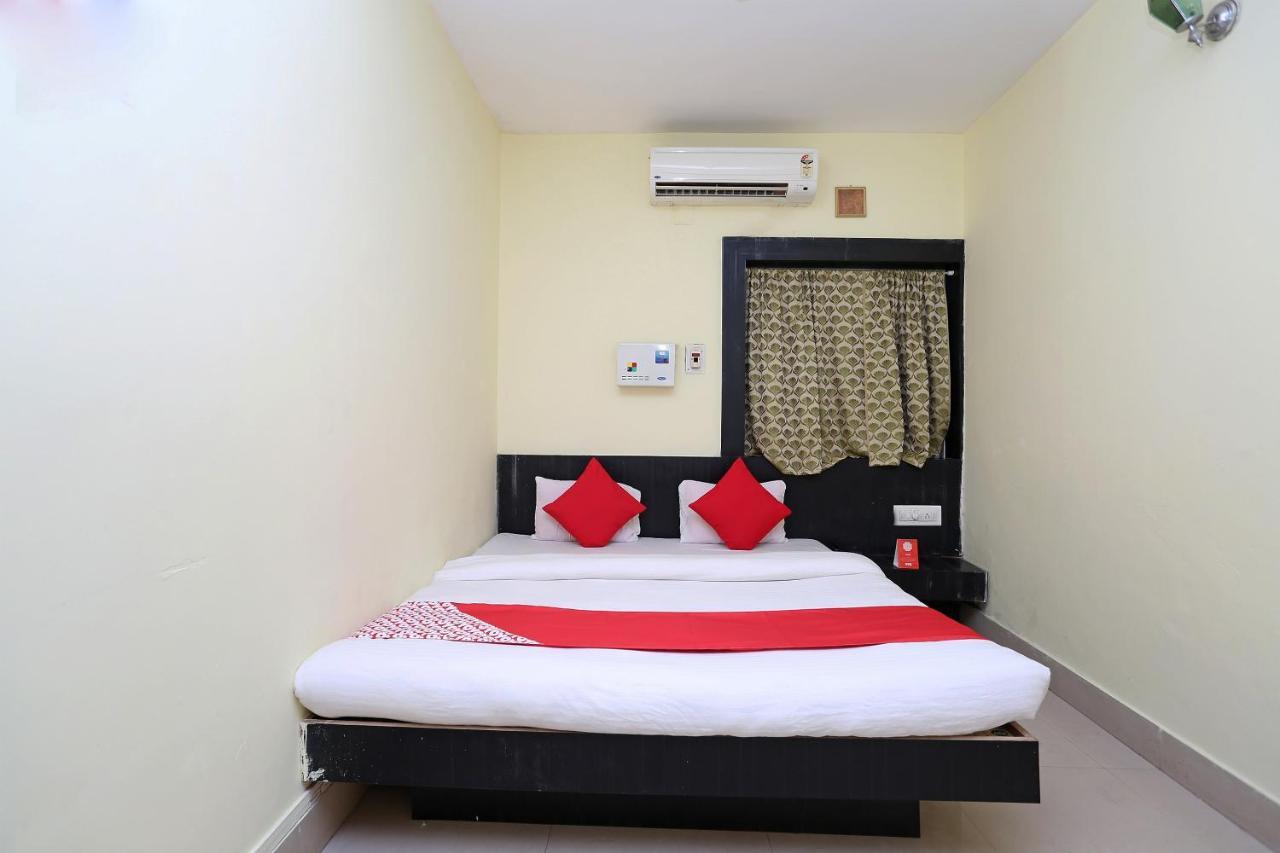 Oyo 5719 Hotel Jannat Palace Бхубанешвар Екстериор снимка